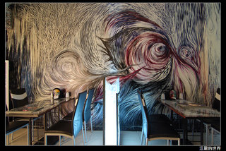 朵拉輕食的座位區與壁畫