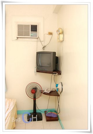 房間內家電一應俱全