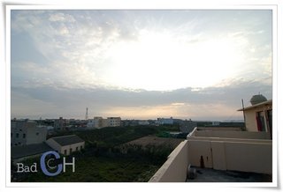 還可挑望馬公港，還能欣賞美麗的夕陽景緻