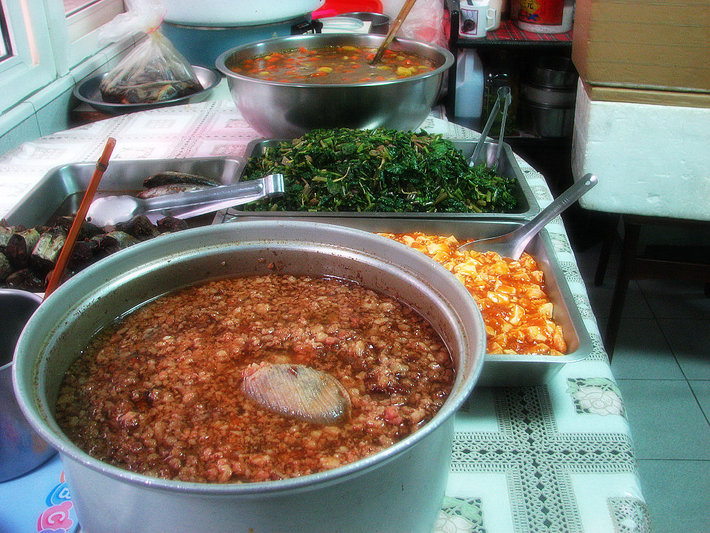 阿嬤肉燦飯的菜色