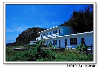 廢棄的東吉國小目前已經改建成通舖以供返鄉投票過年的鄉親使用